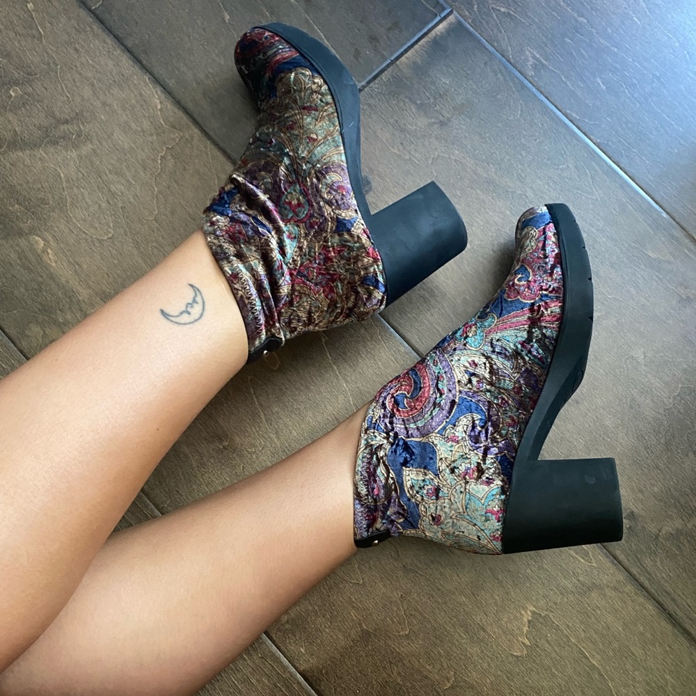 Toni Pons Crushed Velvet Paisley Boots